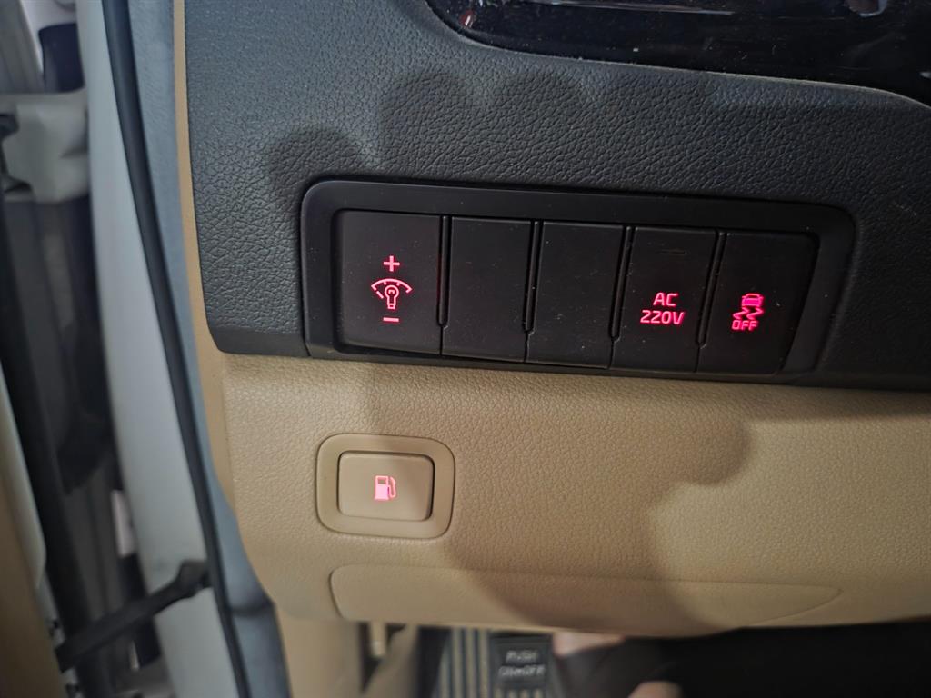 KIA Carnival 2015 Blanco - Importación desde Corea - HF Imports Iquique - Foto 13