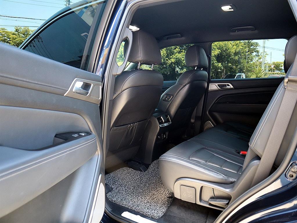 Ssangyong Rexton - Vista 9