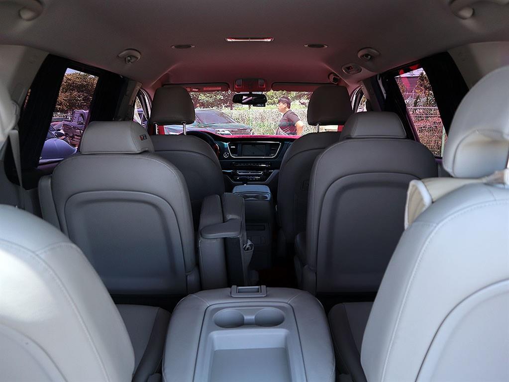 KIA Carnival 2019 Blanco - Importación desde Corea - HF Imports Iquique - Foto 16