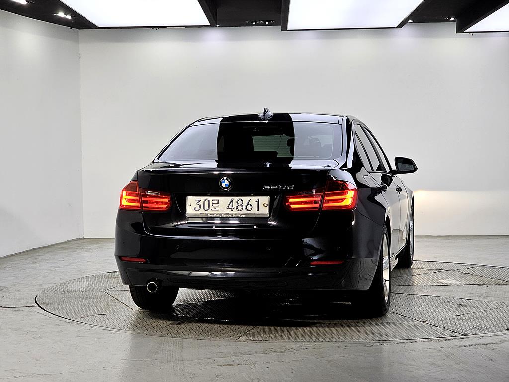 BMW 3 series - Vista 3