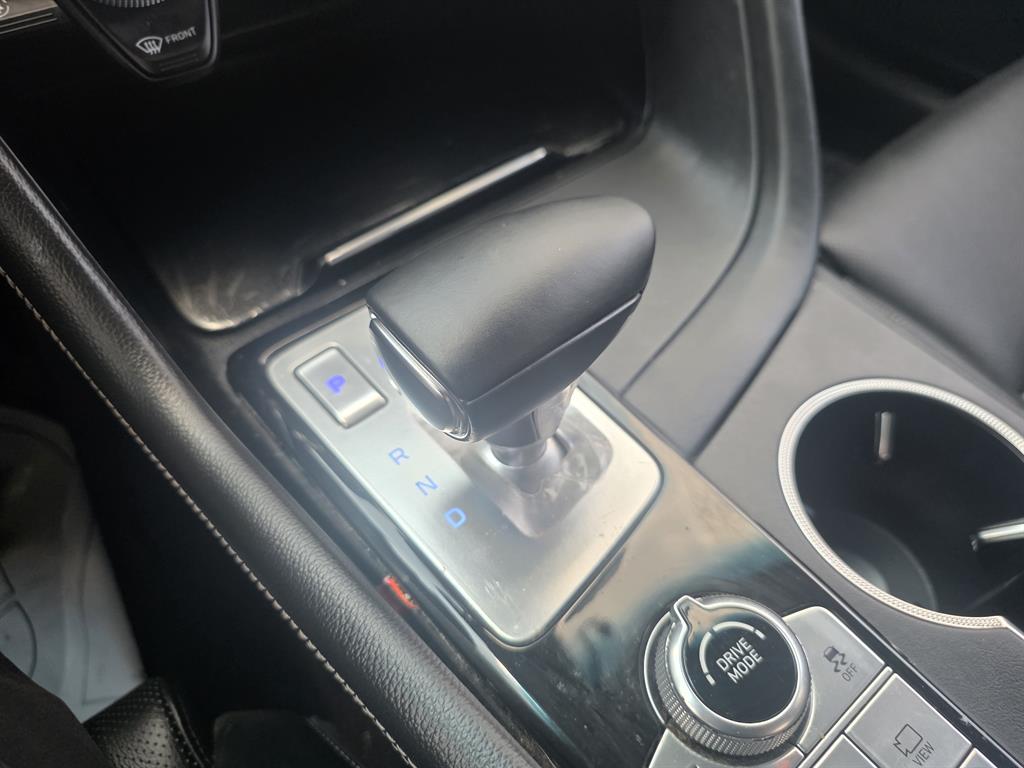 Genesis G70 - Vista 11