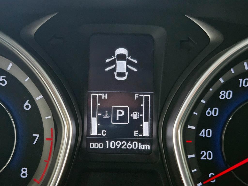 HYUNDAI Avante - Vista 7
