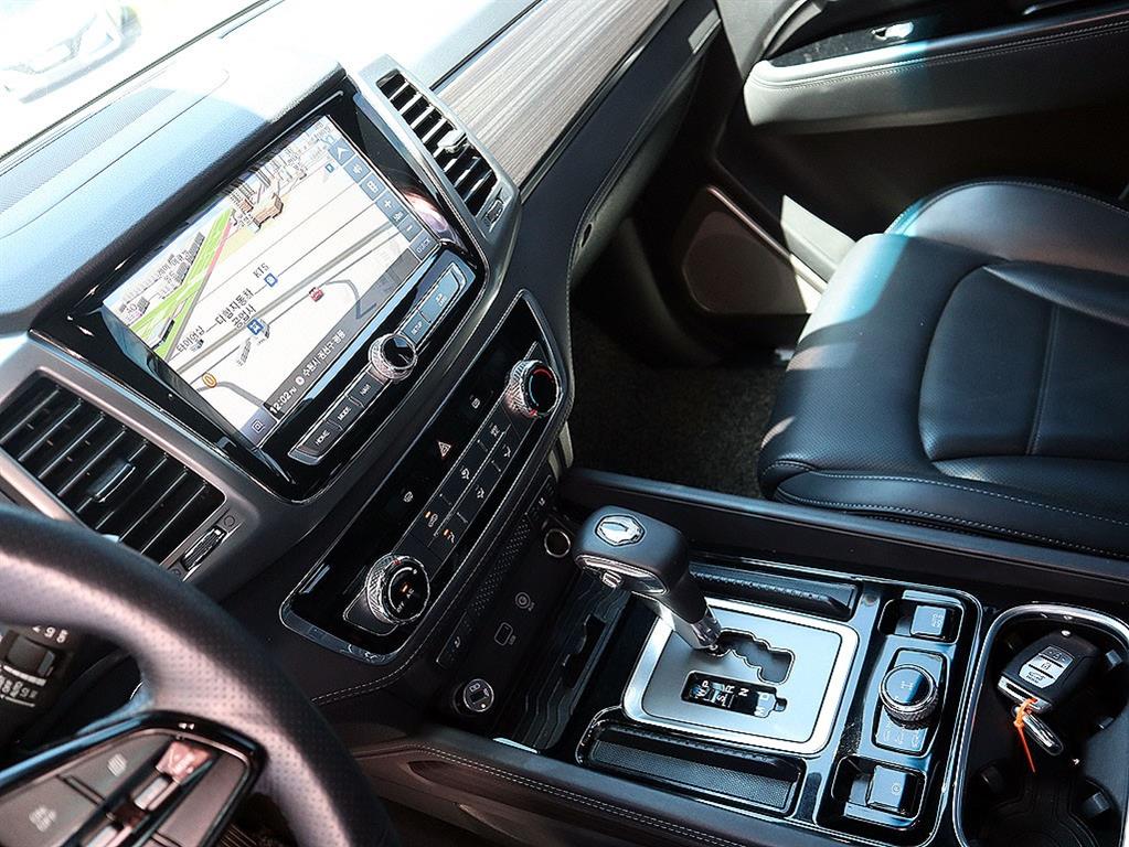 Ssangyong Rexton - Vista 12