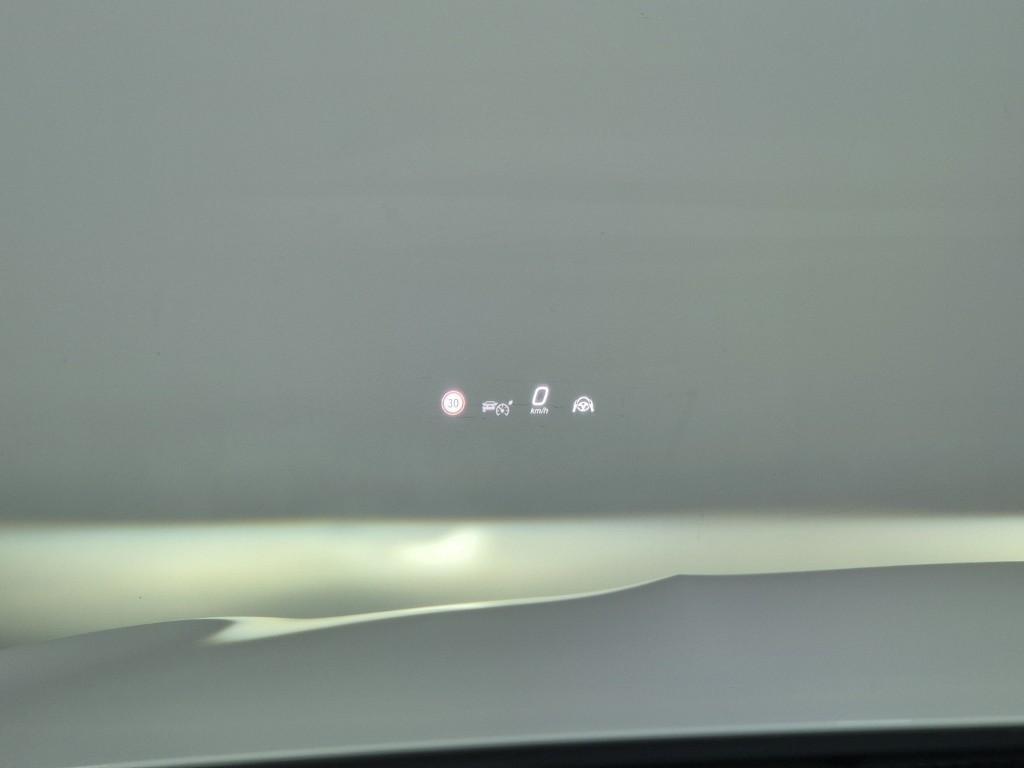 Mercedes Benz E class - Vista 12