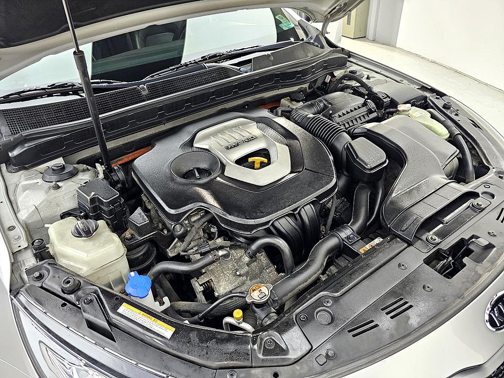 KIA K5 - Vista 8