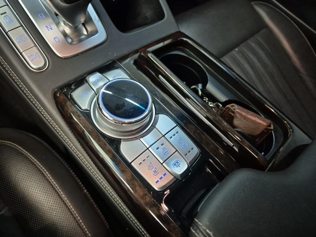 Genesis G90 2019 Negro - Importación desde Corea - HF Imports Iquique - Foto 16