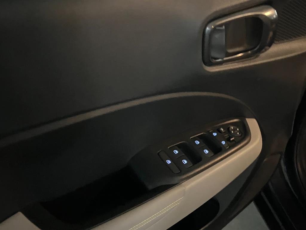HYUNDAI Venue 2022 Azul - Importación desde Corea - HF Imports Iquique - Foto 15