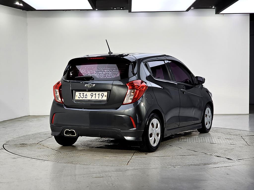Chevrolet Spark - Vista 6