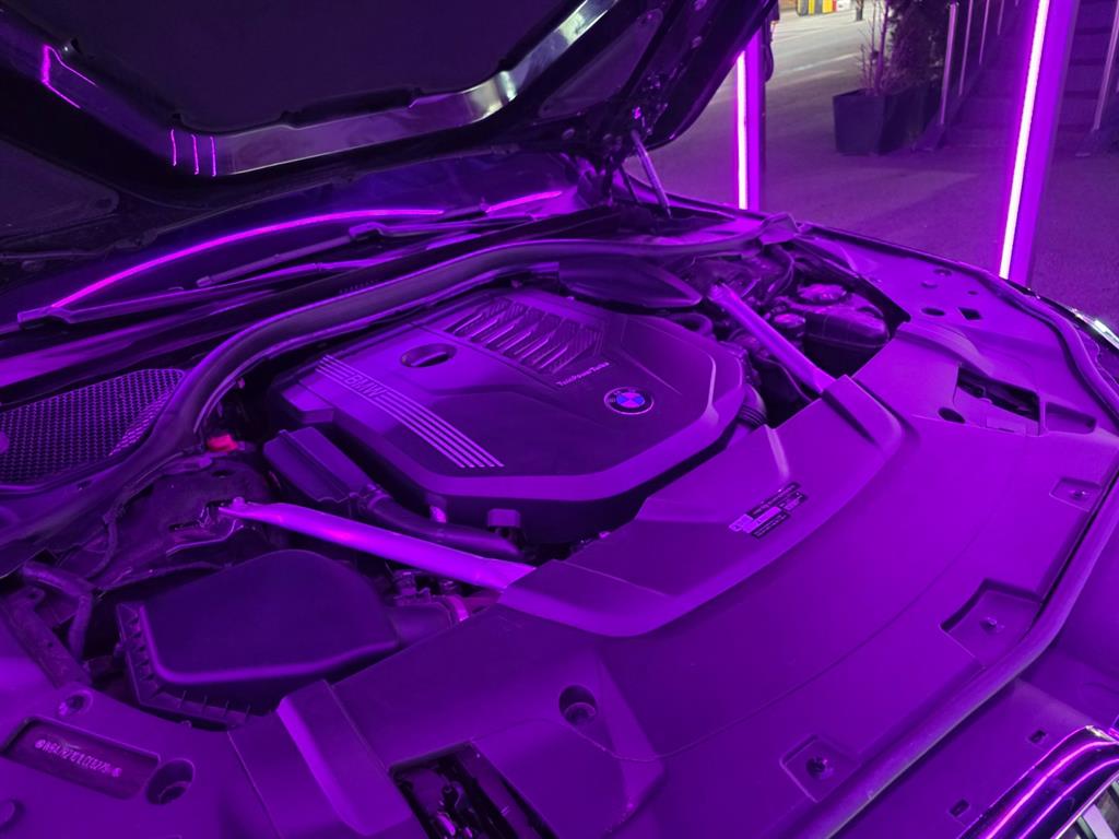 BMW 7 Series - Vista 8