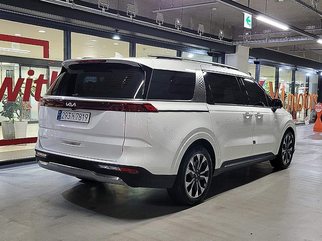 KIA Carnival - Vista 6