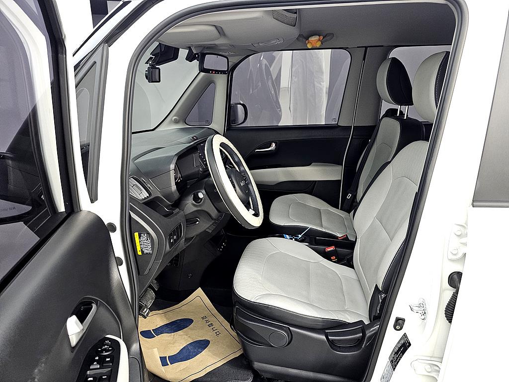 KIA Ray - Vista 10