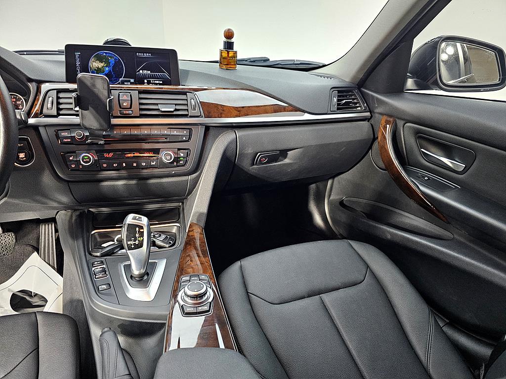BMW 3 series - Vista 12