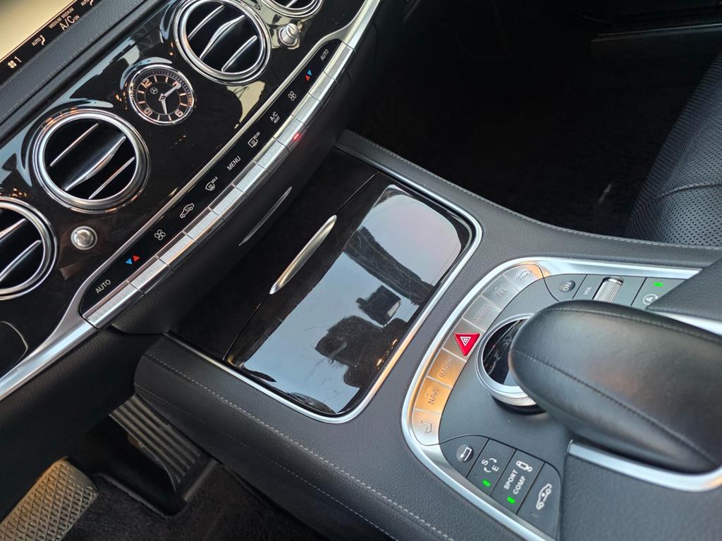 Mercedes Benz S Class - Vista 11