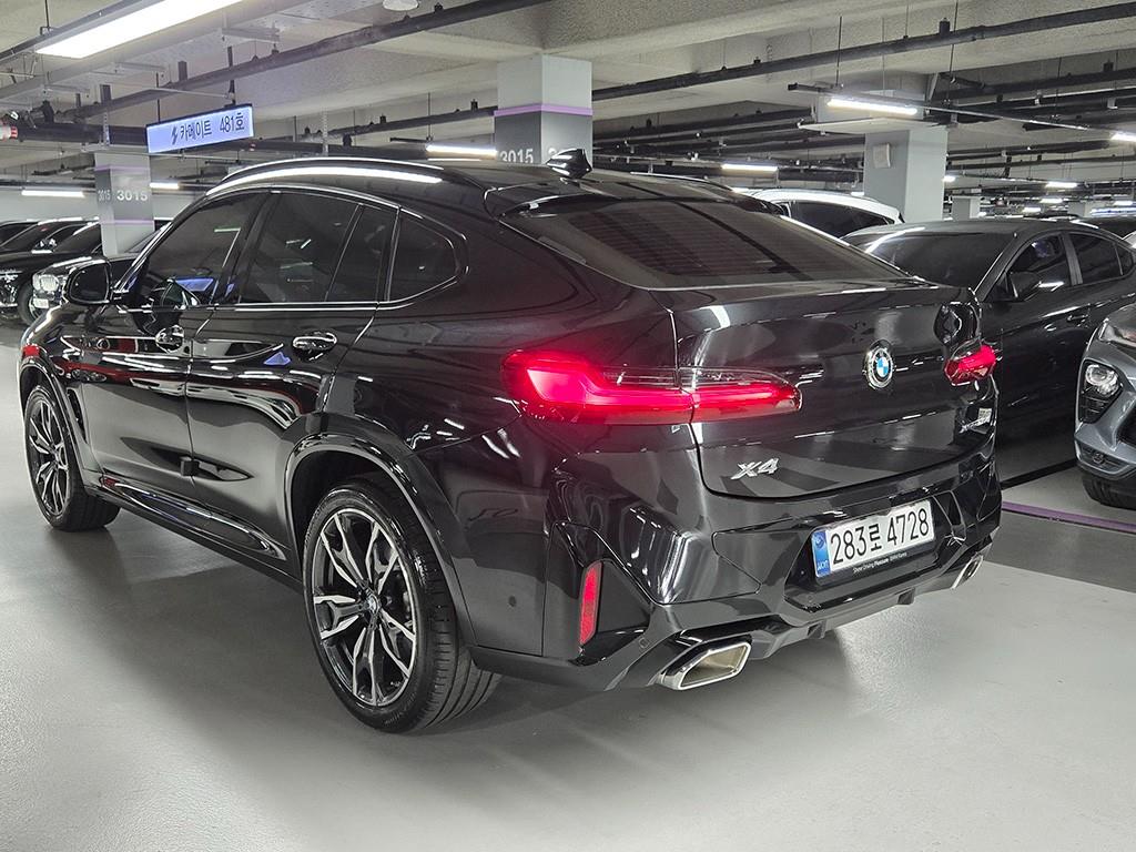 BMW X4 - Vista 3
