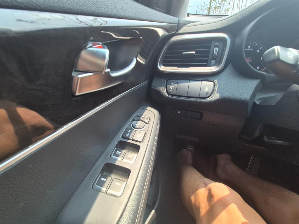 KIA Sorento 2016 Negro - Importación desde Corea - HF Imports Iquique - Foto 14