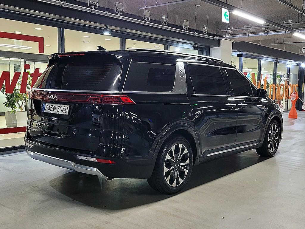 KIA Carnival - Vista 6