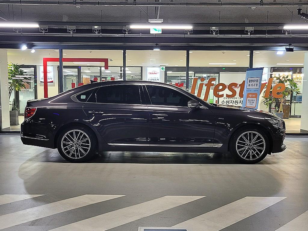 KIA K9 - Vista 3