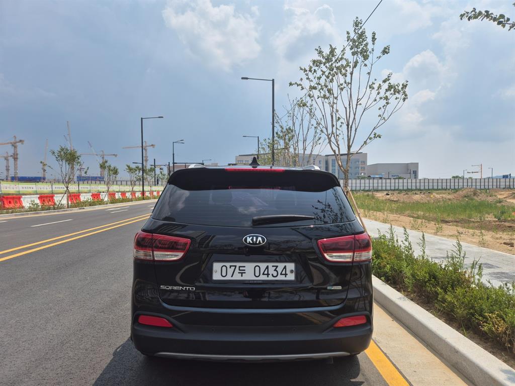 KIA Sorento - Vista 6
