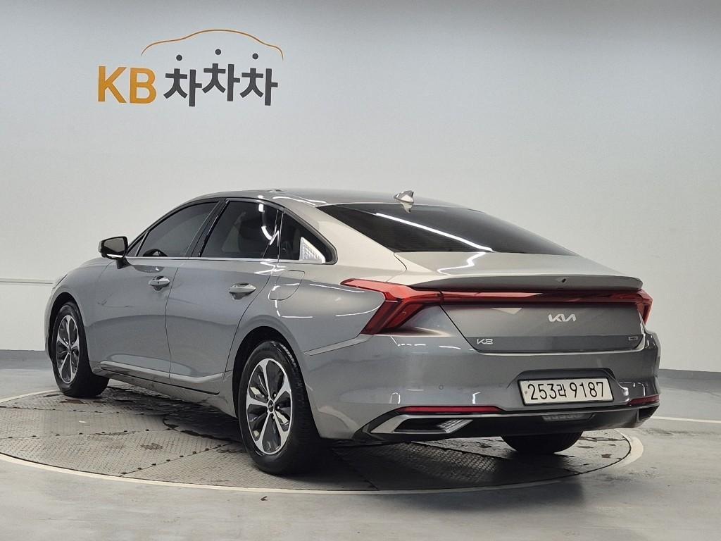 KIA K8 - Vista 2