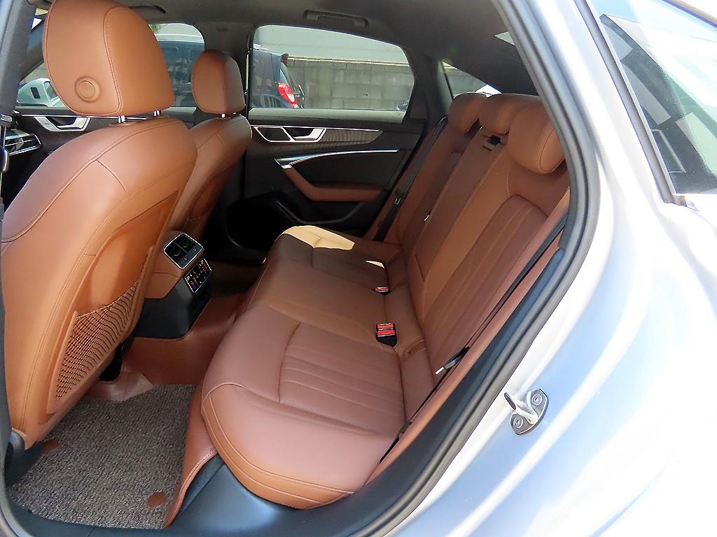Audi A6 - Vista 8