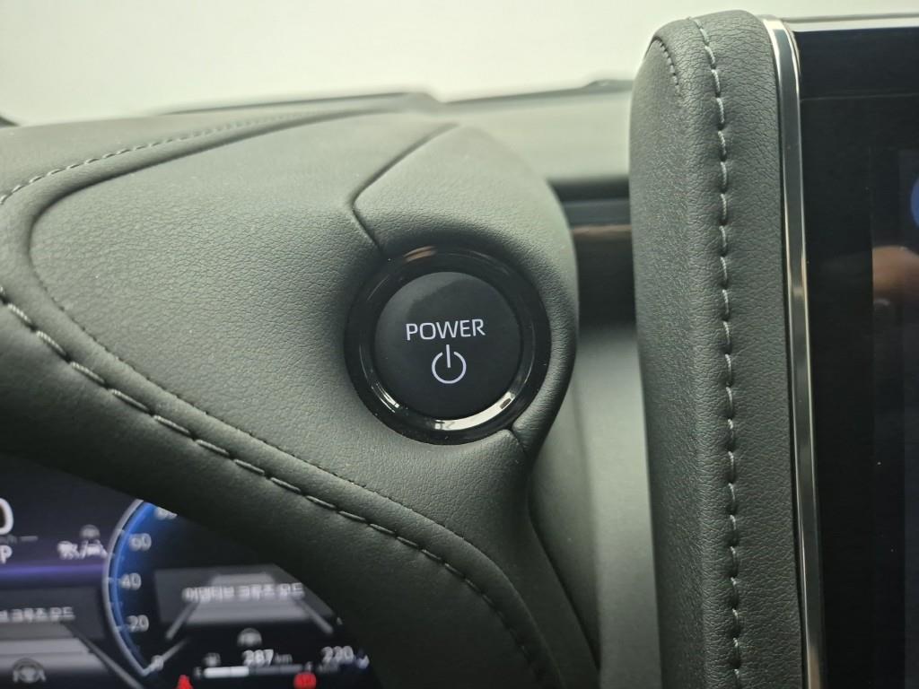 Toyota Alphard 2025 Negro - Importación desde Corea - HF Imports Iquique - Foto 19