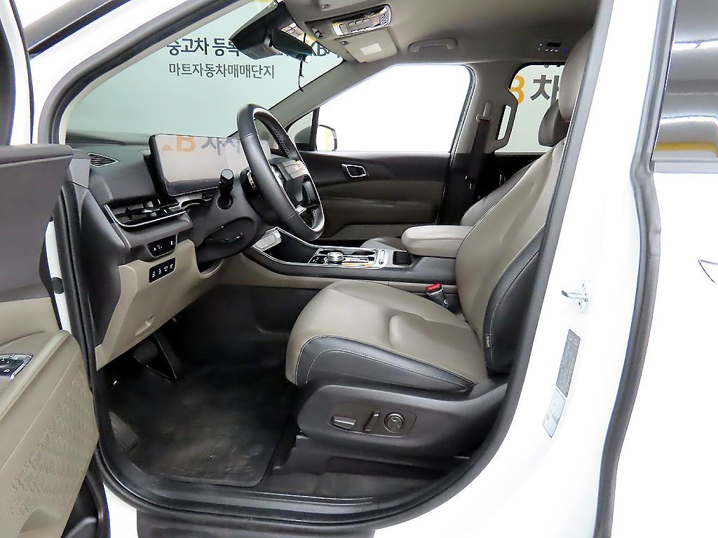 KIA Carnival - Vista 7