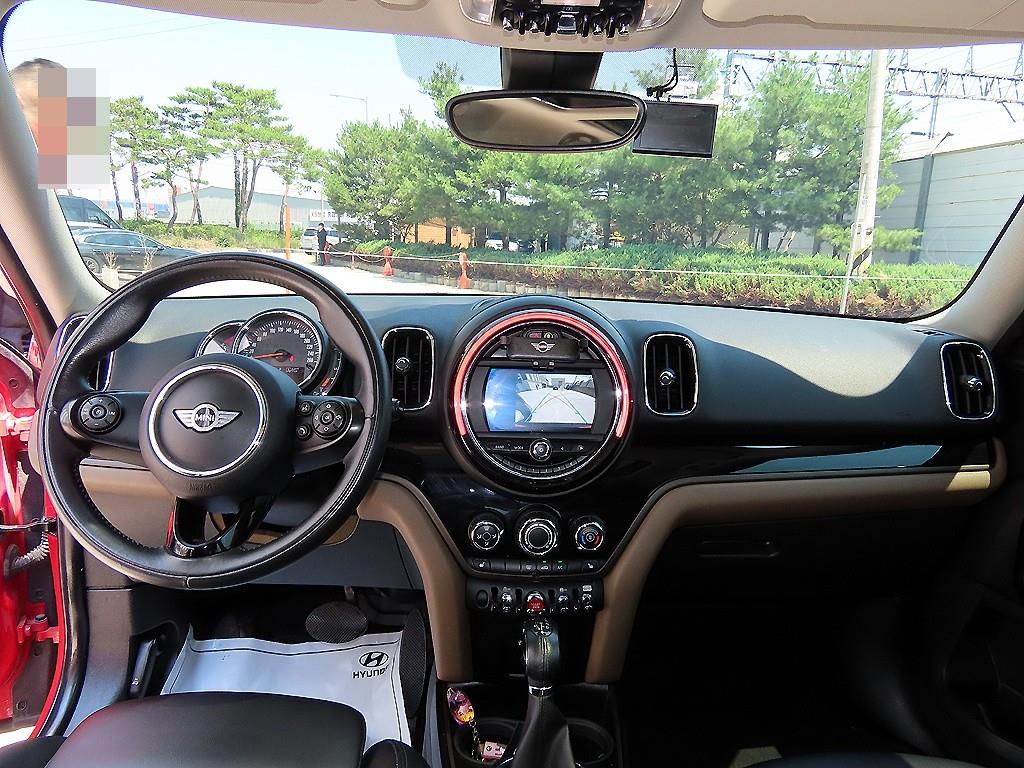 Mini Countryman - Vista 9