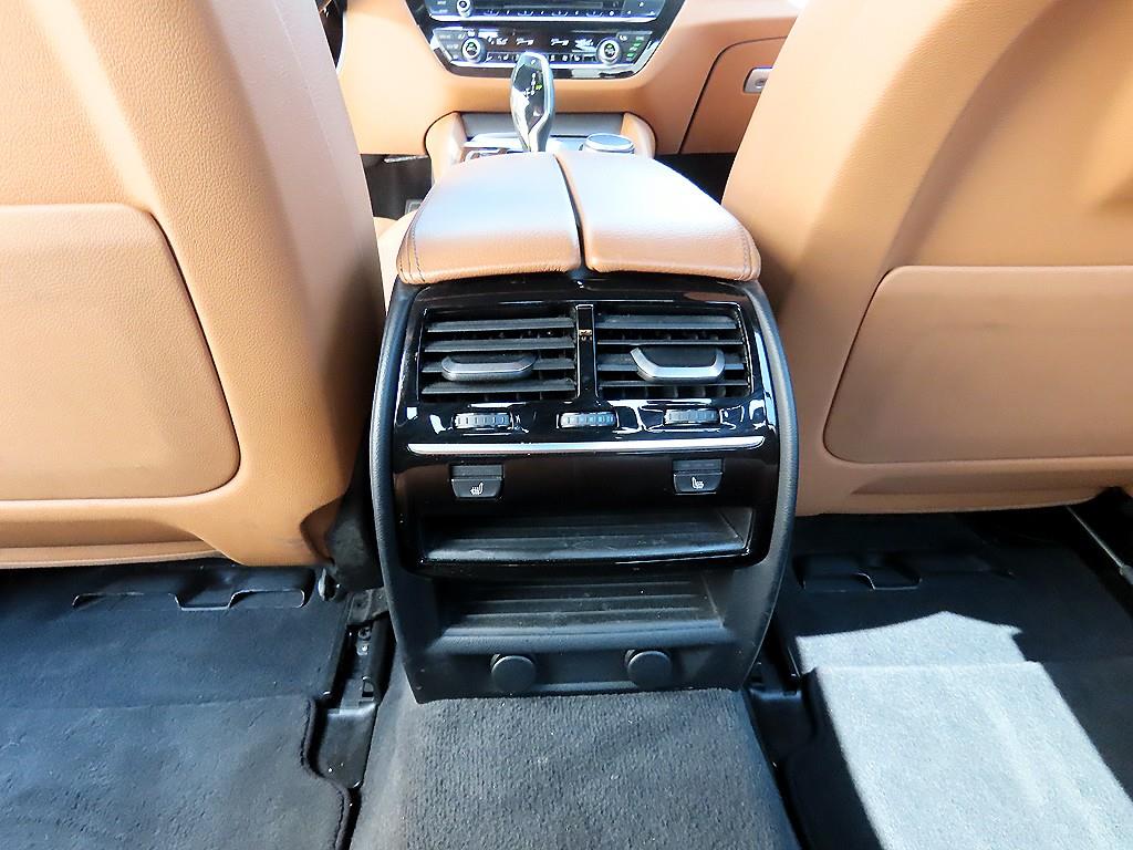 BMW 5 Series 2018 Gris - Importación desde Corea - HF Imports Iquique - Foto 18