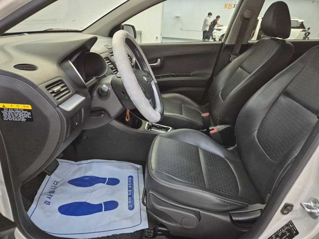 KIA Morning 2015 Blanco - Importación desde Corea - HF Imports Iquique - Foto 13