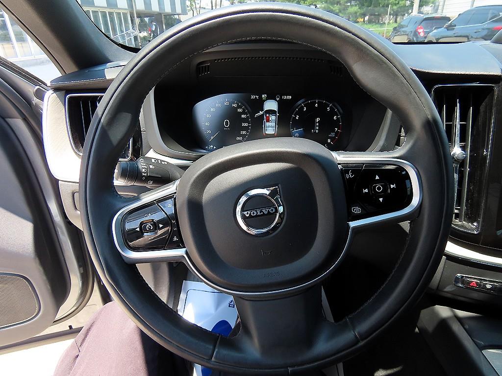Volvo XC60 - Vista 10