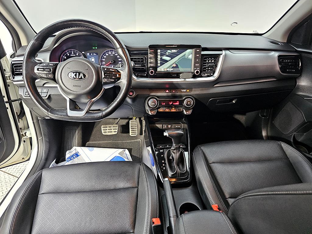 KIA Stonic - Vista 7