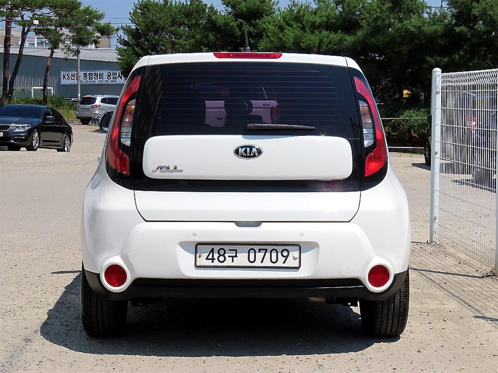 KIA Soul - Vista 6