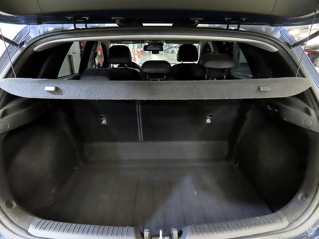 HYUNDAI i30 2018 Negro - Importación desde Corea - HF Imports Iquique - Foto 20