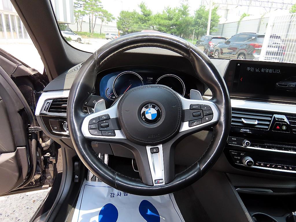 BMW 5 Series - Vista 10
