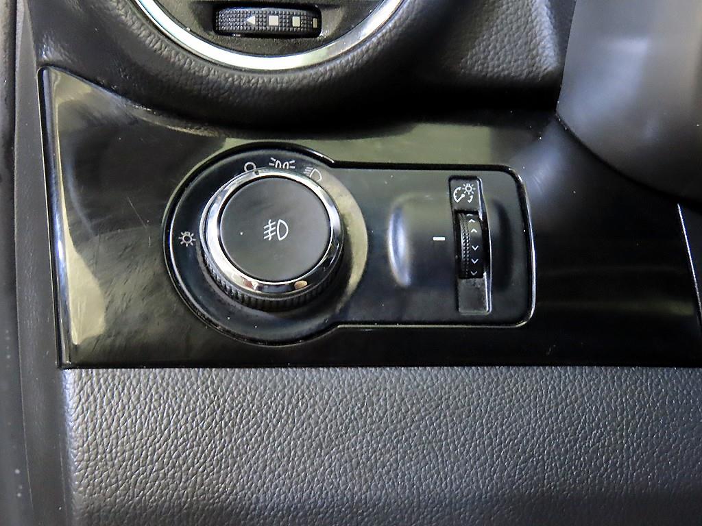 Chevrolet Orlando 2012 Blanco - Importación desde Corea - HF Imports Iquique - Foto 16