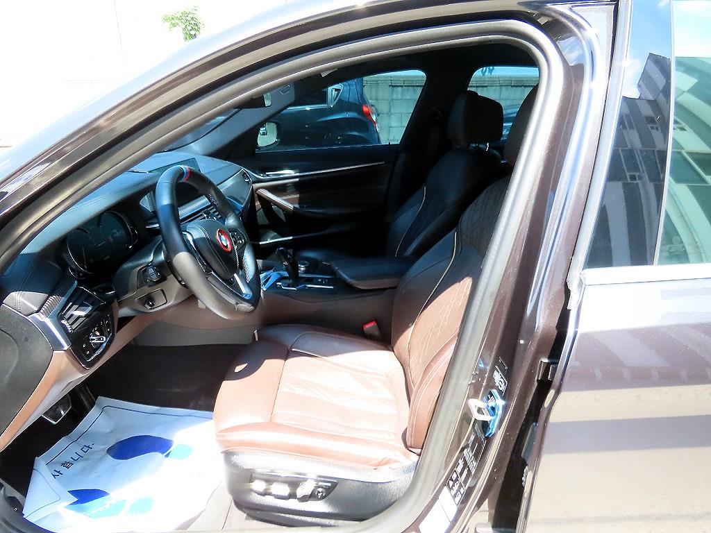 BMW 5 Series - Vista 7