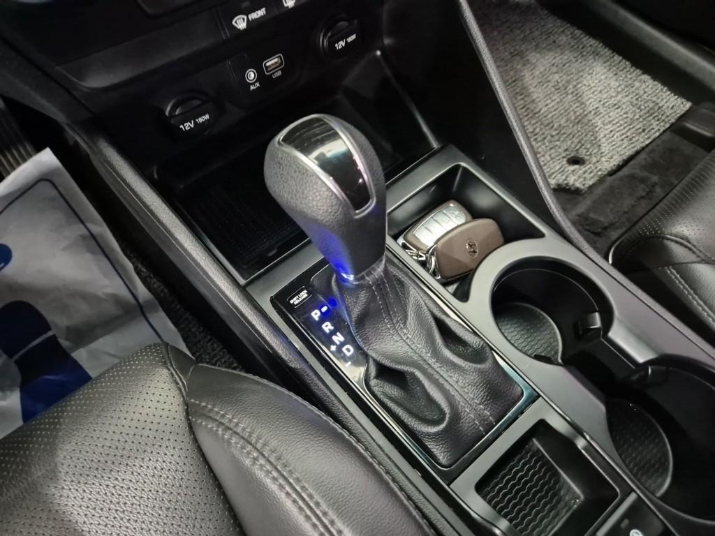 HYUNDAI Tucson - Vista 10