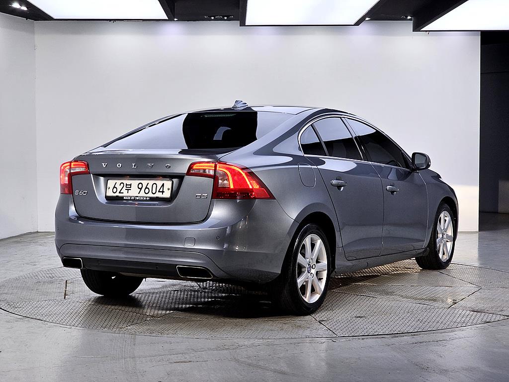 Volvo S60 - Vista 6
