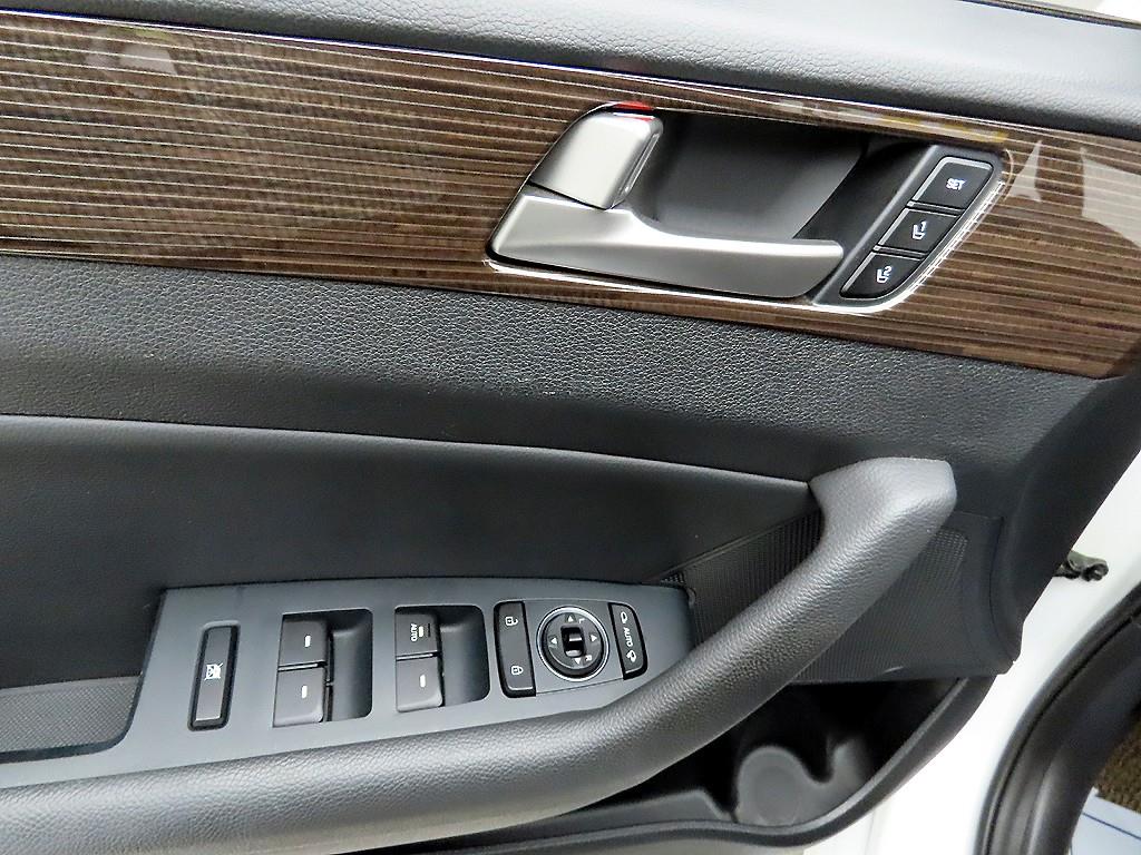 HYUNDAI Sonata 2019 Blanco - Importación desde Corea - HF Imports Iquique - Foto 13