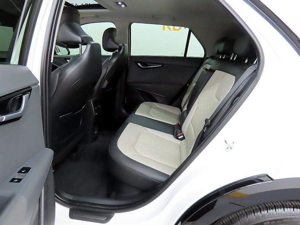 KIA Niro - Vista 8