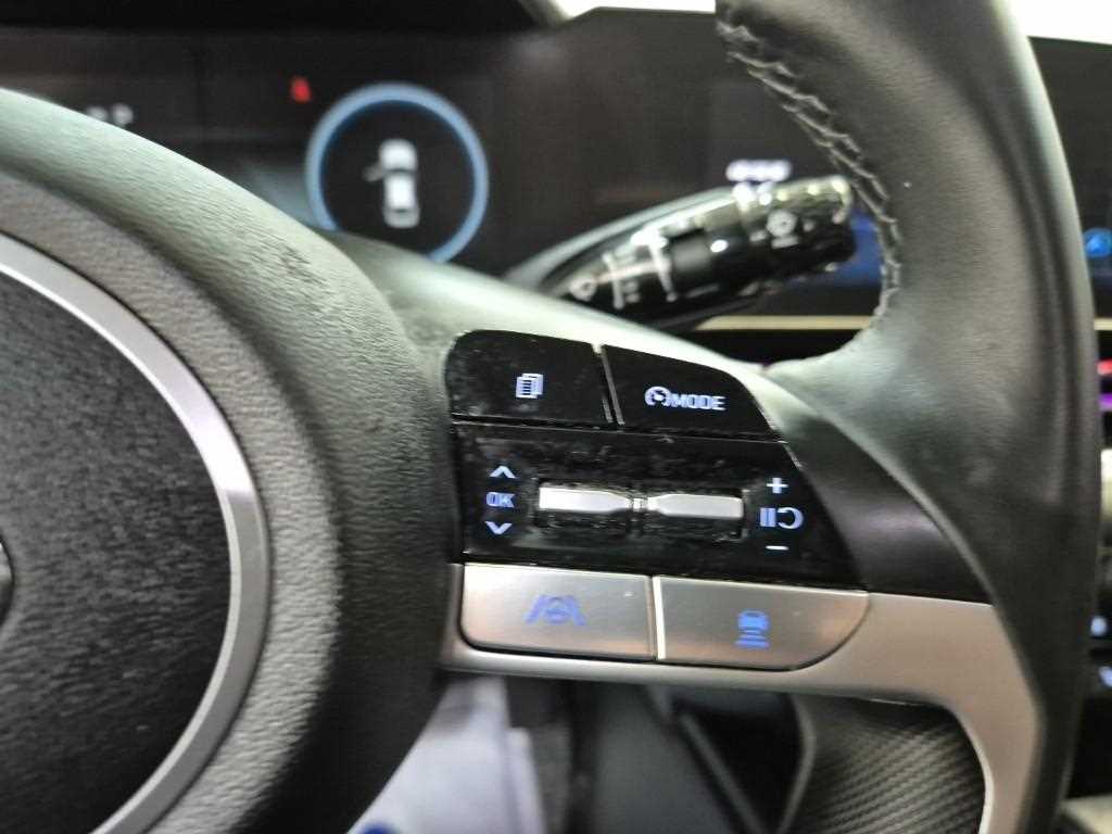 HYUNDAI Avante 2020 Blanco - Importación desde Corea - HF Imports Iquique - Foto 17