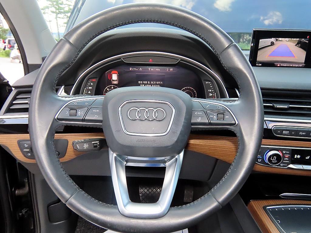 Audi Q7 - Vista 10