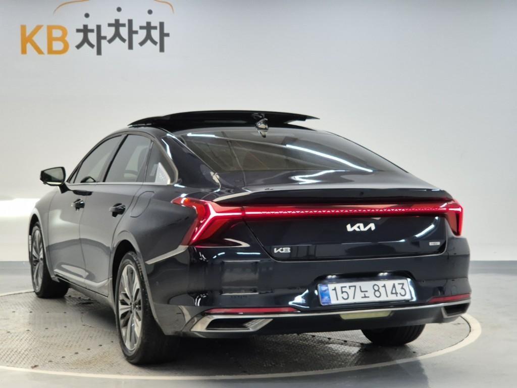 KIA K8 - Vista 6