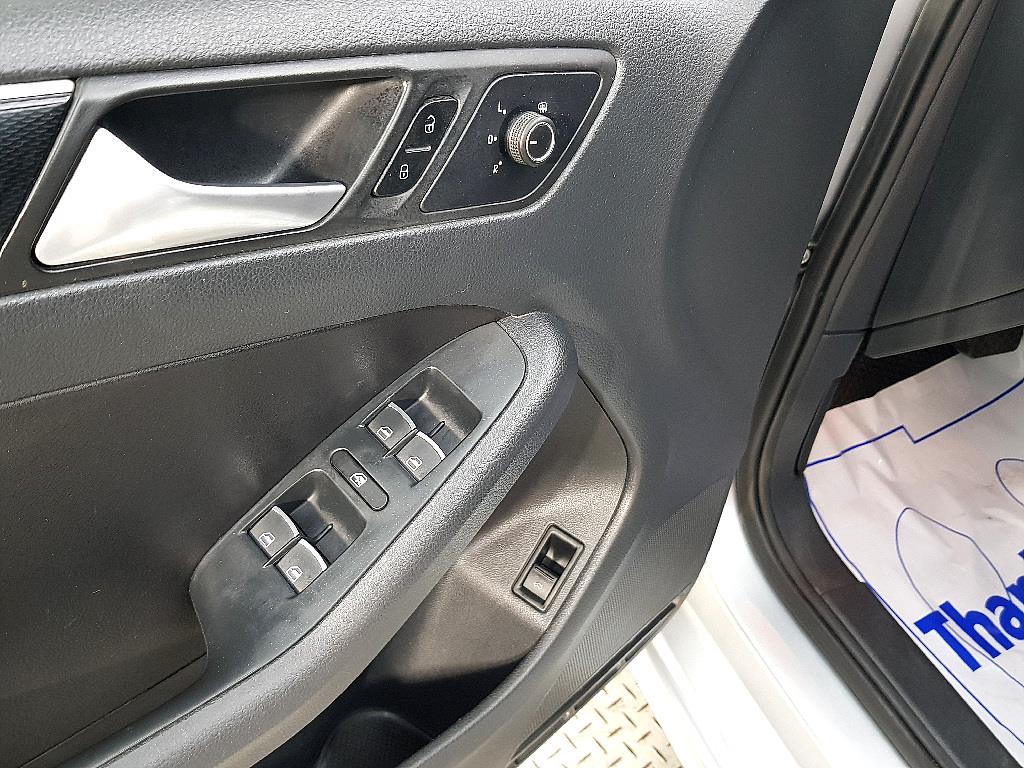 Volkswagen Jetta 2015 Blanco - Importación desde Corea - HF Imports Iquique - Foto 13