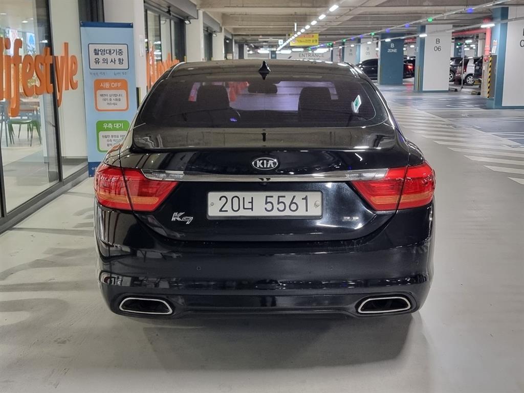 KIA K9 - Vista 6