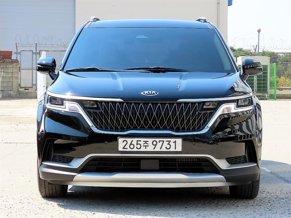 KIA Carnival 2021 Negro - Importación desde Corea - HF Imports Iquique - Foto 1