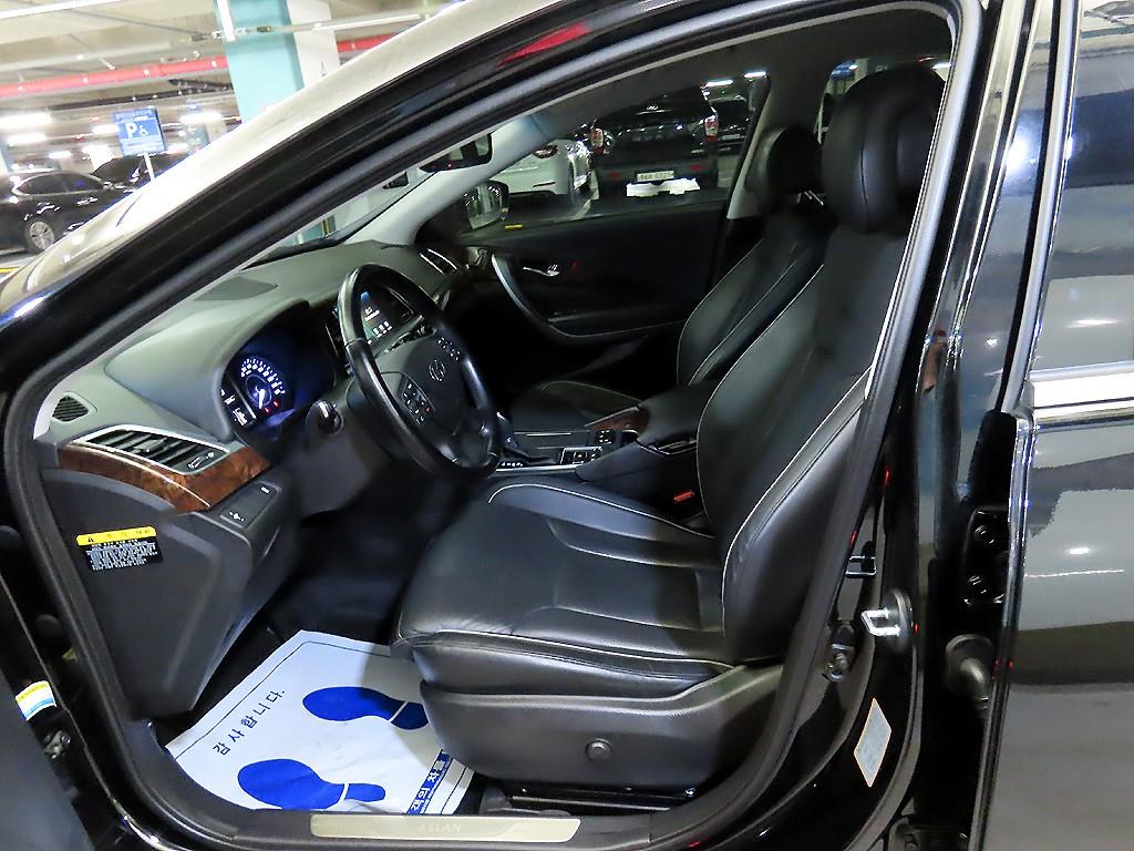 HYUNDAI Aslan - Vista 8