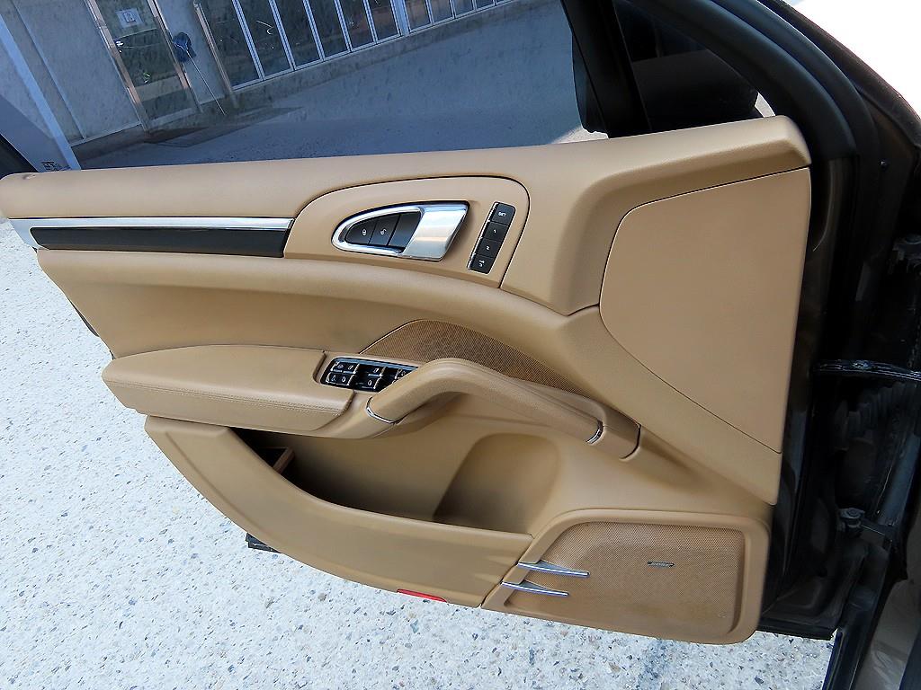 Porsche Cayenne 2013 Gris - Importación desde Corea - HF Imports Iquique - Foto 13