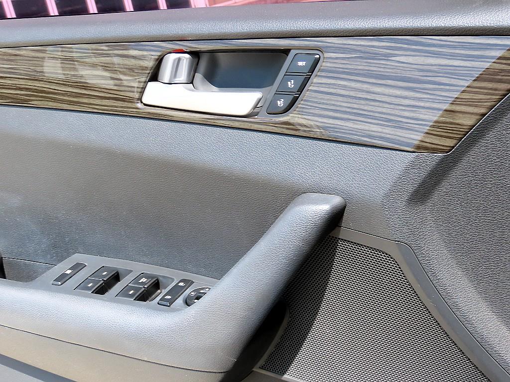 HYUNDAI Sonata 2014 Blanco - Importación desde Corea - HF Imports Iquique - Foto 13