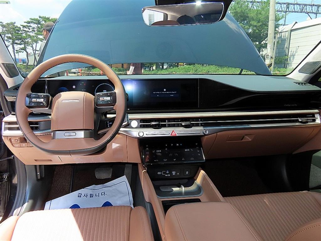 HYUNDAI Grandeur - Vista 9